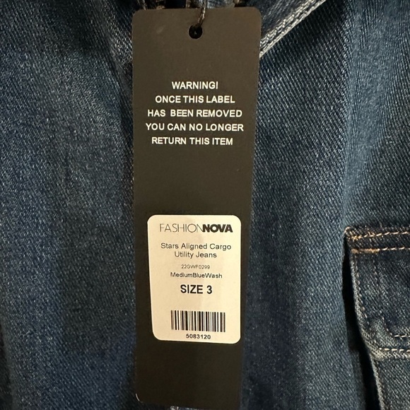 NWT Fashion Nova Stars Aligned Cargo Utility Jeans/Medium Blue Wash - Picture 10 of 13